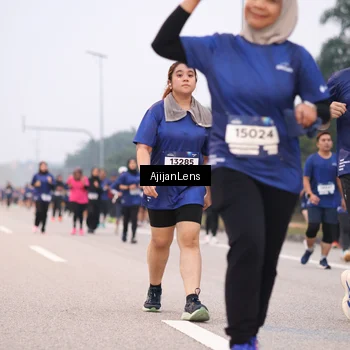 Runner Photo 7379857