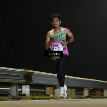 Runner Photo 7379870