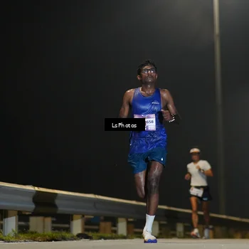 Runner Photo 7379880
