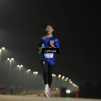 Runner Photo 7379901