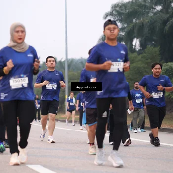 Runner Photo 7379905
