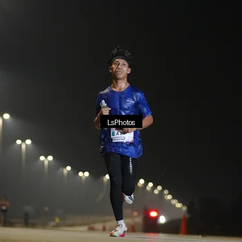 Runner Photo 7379906