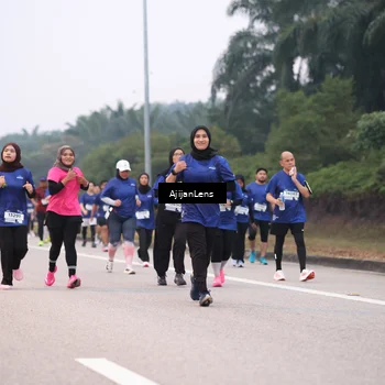 Runner Photo 7379909