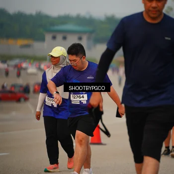Runner Photo 7379915