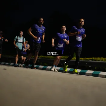 Runner Photo 7379927