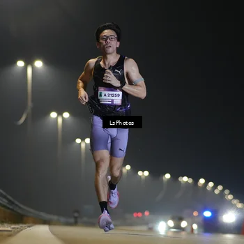 Runner Photo 7379928