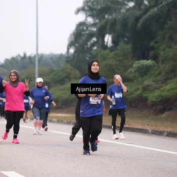 Runner Photo 7379932