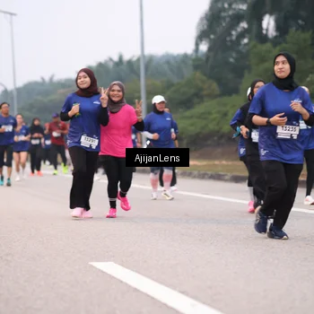 Runner Photo 7379941