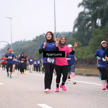 Runner Photo 7379977