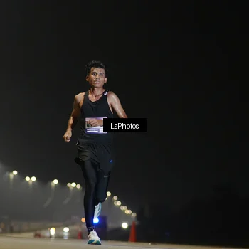 Runner Photo 7379979