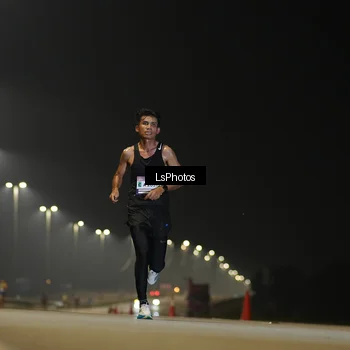 Runner Photo 7379980