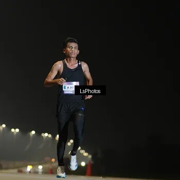 Runner Photo 7379982