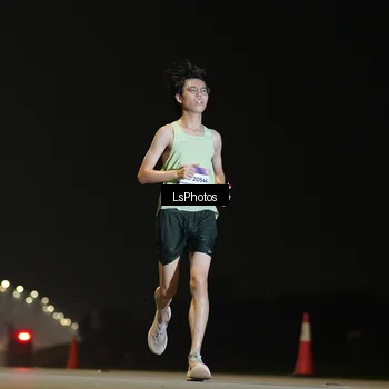 Runner Photo 7380011
