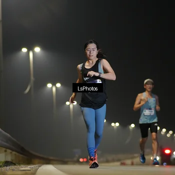 Runner Photo 7380090