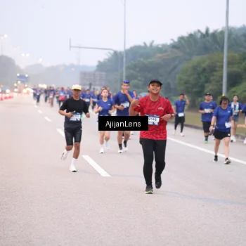 Runner Photo 7380099