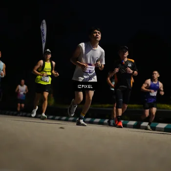 Runner Photo 7380144