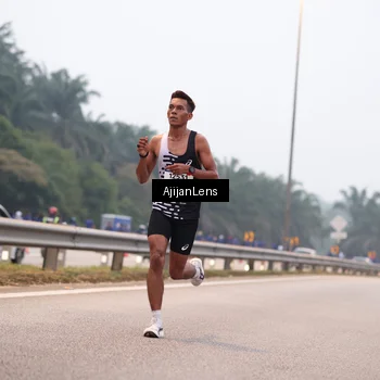 Runner Photo 7380350
