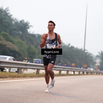 Runner Photo 7380375