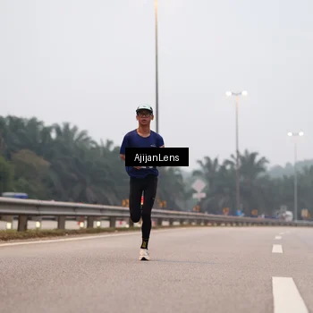 Runner Photo 7380405