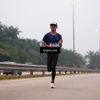 Runner Photo 7380413