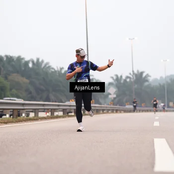 Runner Photo 7380437