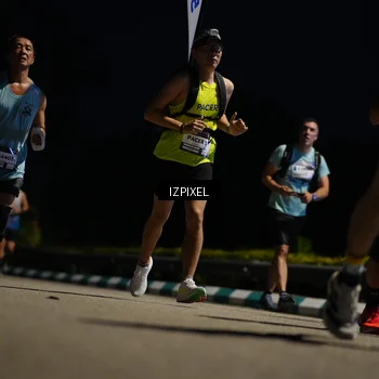 Runner Photo 7380442