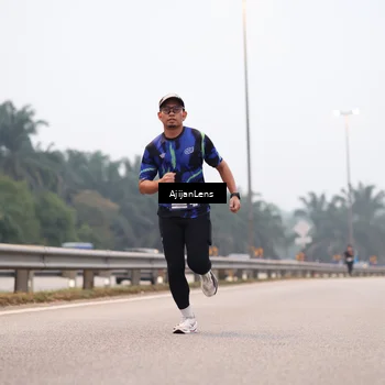 Runner Photo 7380448