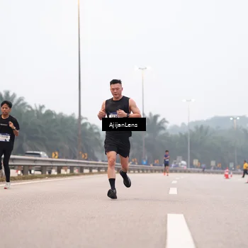 Runner Photo 7380477