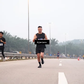 Runner Photo 7380478