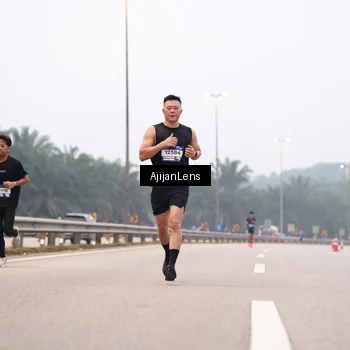 Runner Photo 7380479