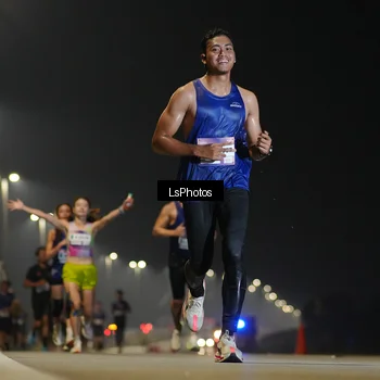 Runner Photo 7380480