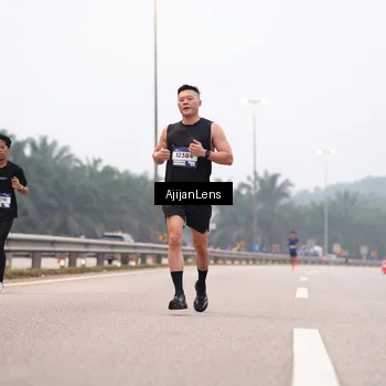 Runner Photo 7380487