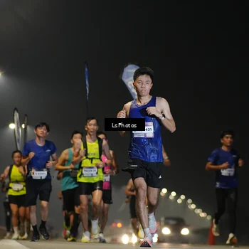 Runner Photo 7380497