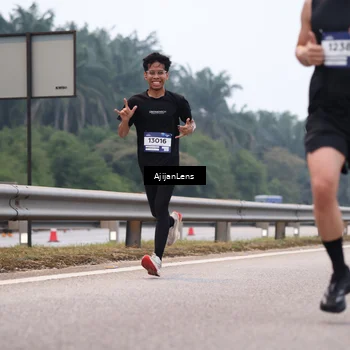 Runner Photo 7380542