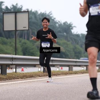 Runner Photo 7380547