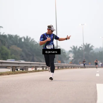 Runner Photo 7380554
