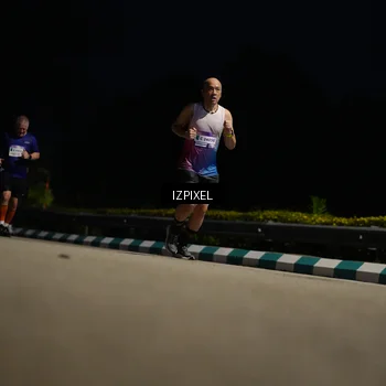 Runner Photo 7380564