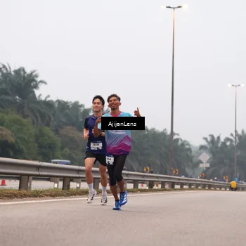 Runner Photo 7380589