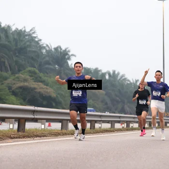 Runner Photo 7380632