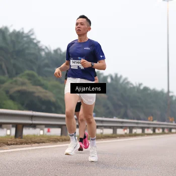 Runner Photo 7380675