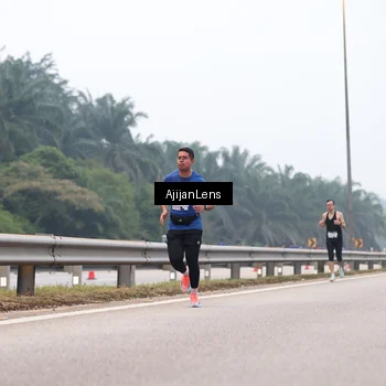 Runner Photo 7380694