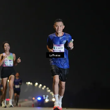 Runner Photo 7380697