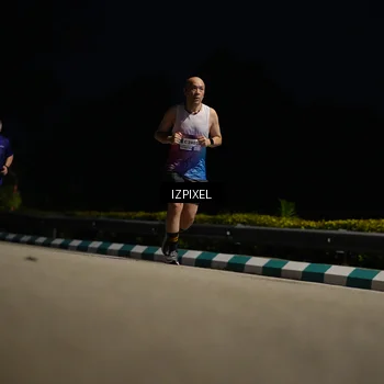 Runner Photo 7380699