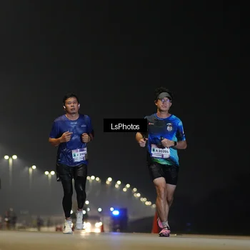 Runner Photo 7380720