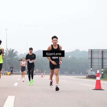 Runner Photo 7380722