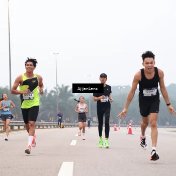 Runner Photo 7380732
