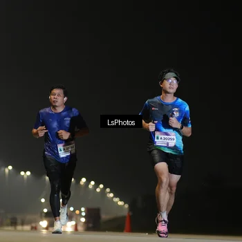 Runner Photo 7380751