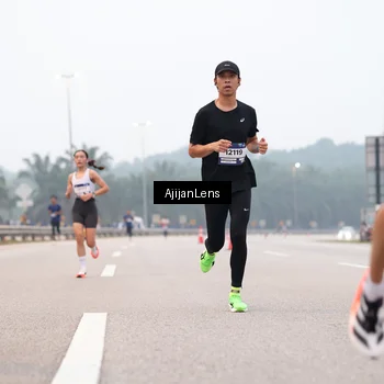 Runner Photo 7380769