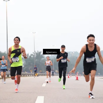Runner Photo 7380776