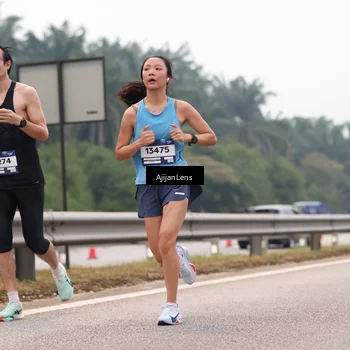 Runner Photo 7380811